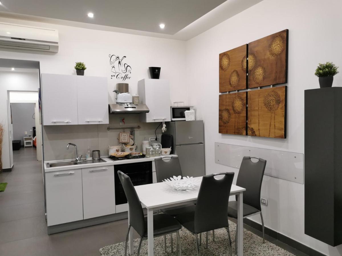 Residenza Napoli Centrale Extérieur photo