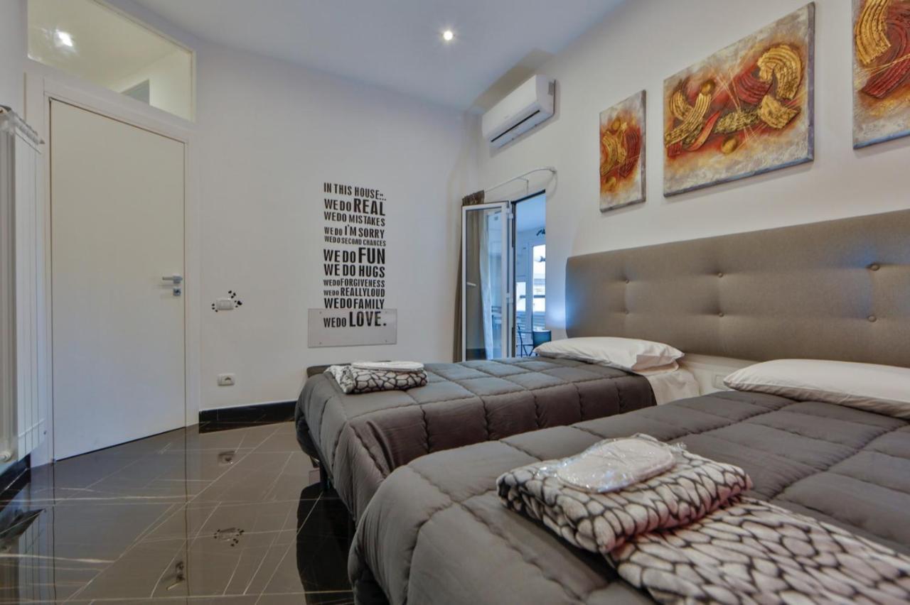 Residenza Napoli Centrale Extérieur photo